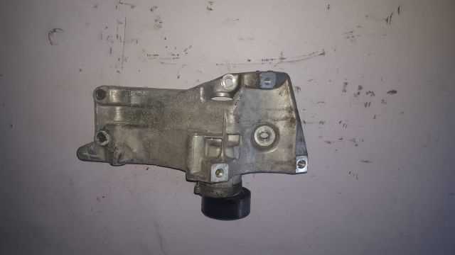 Volkswagen Polo 1998-2006 Çıkma Yedek Klıma Braketi